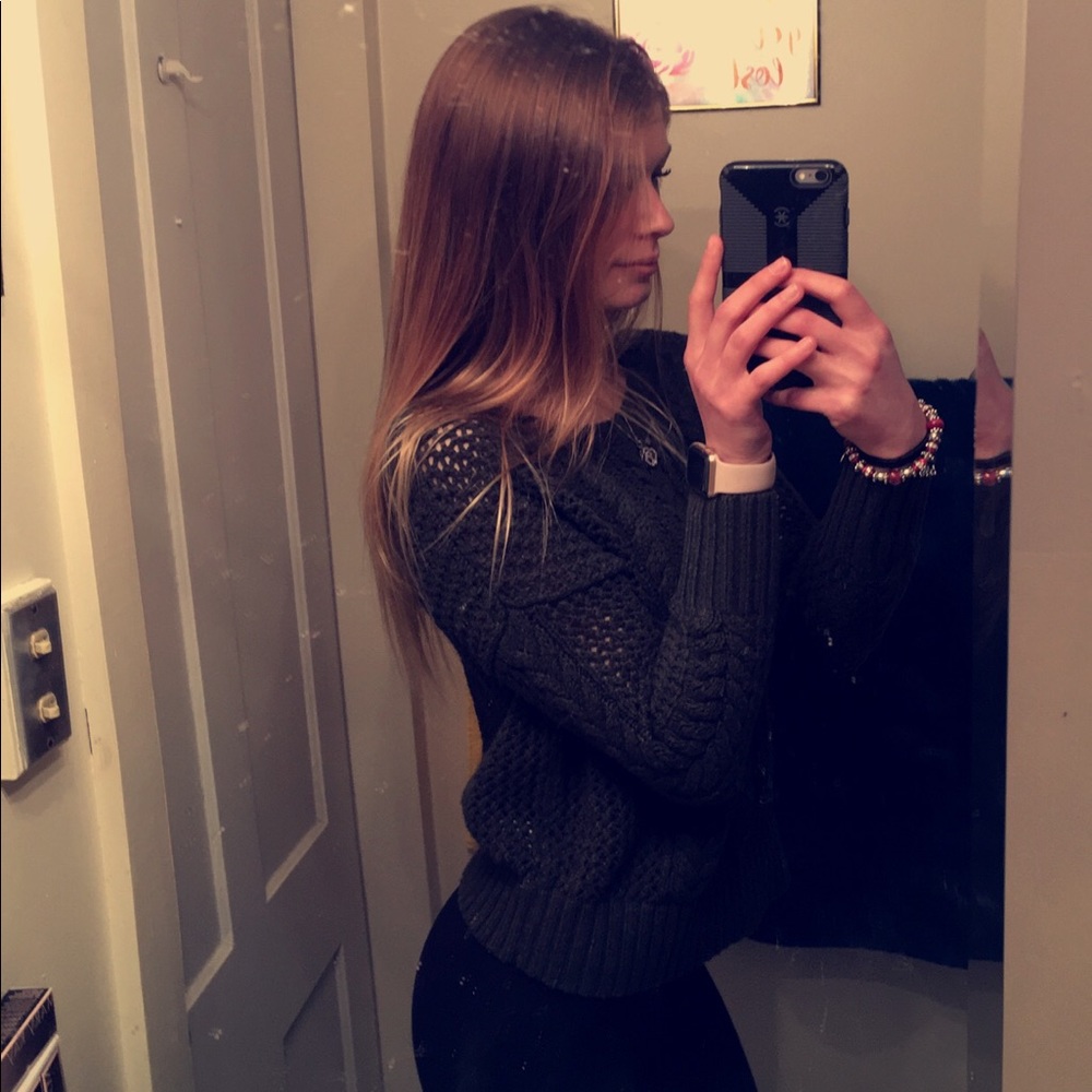 Meet your Posher, Raquel